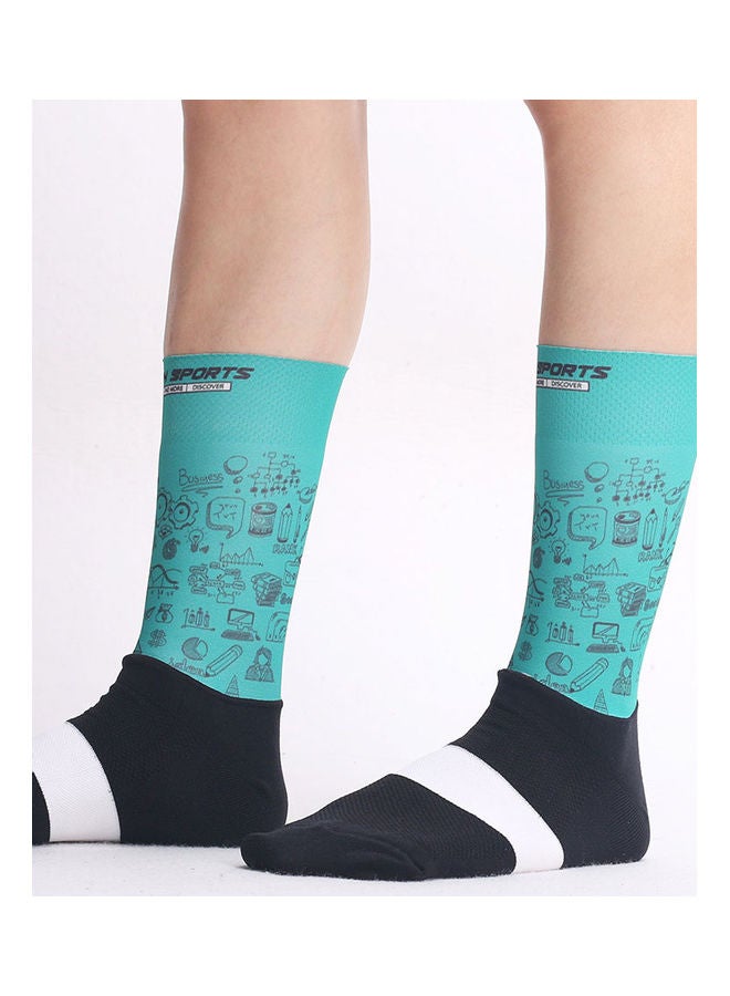 Generic Men Women Cycling Socks - Image 4