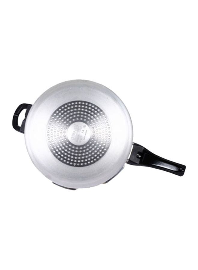SONASHI Anti Spill 3L Pressure Cooker with Strong Aluminum Body  Extra Strong Lugs with Anti Spill Lid  Heavy Base  Can be used on Gas Stove And Induction Stove 3 Liters SPC-230 3Liters  - Image 3