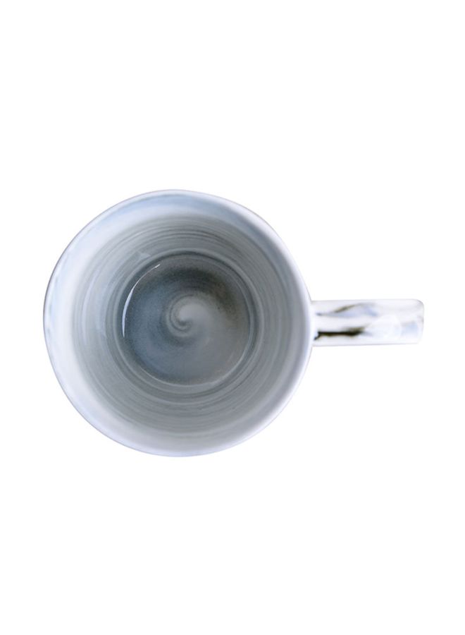 شاربدو فنجان من السيراميك بمظهر رخامي رمادي / أبيض - Image 4