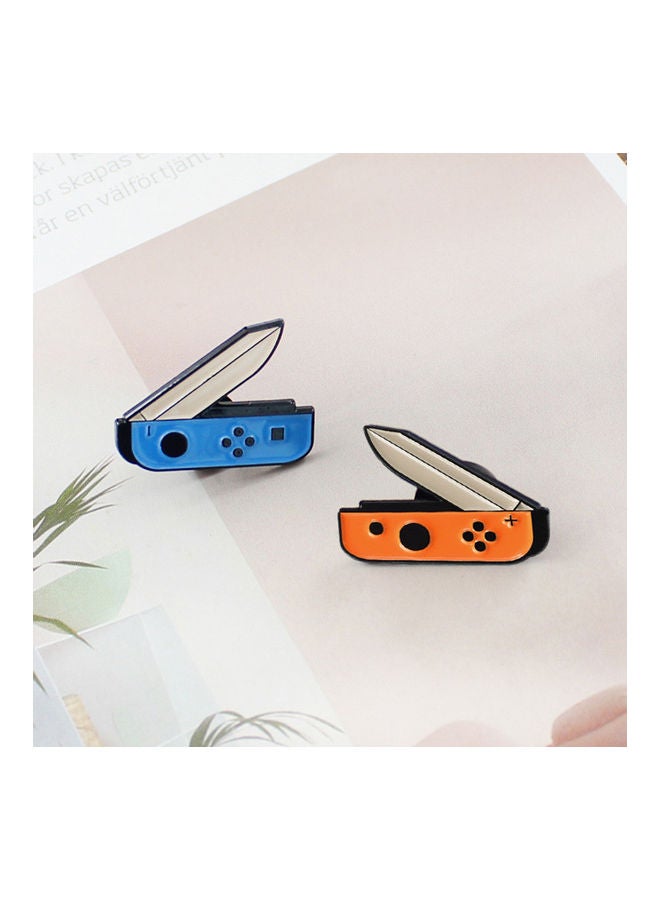 Handle Knives Shell Shape Brooch Pin Badge - Image 1