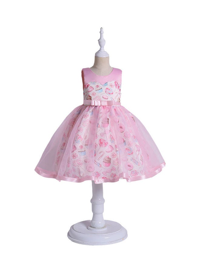 جولي فستان الأميرة من قماش شبكي ومزيّن برباط وردي - Image 3