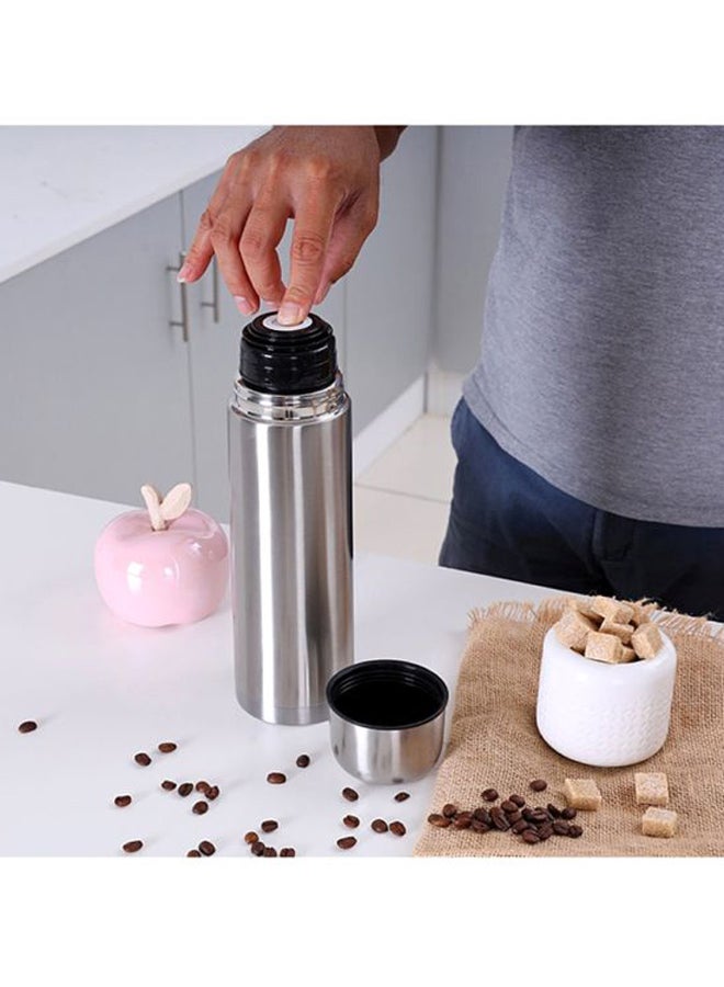 Royalford - Stainless Steel Vacuum Bottle Sweat Free Leakproof Dishwasher Safe Water Bottle Silver 1Liters - Image 1