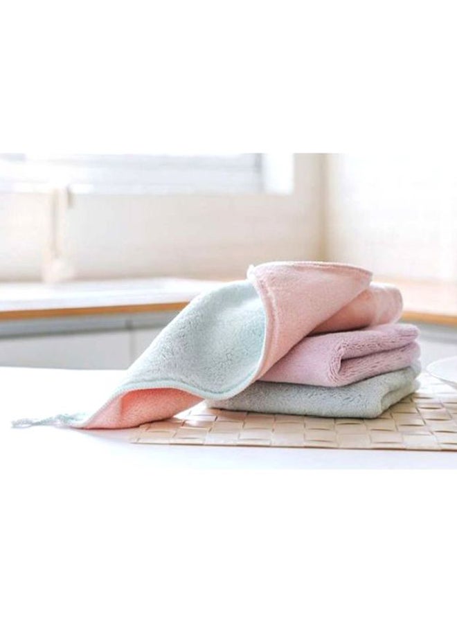 بيوينتي مجموعة فوط تنظيف من الألياف الصناعية مكونة من 3 فوط وردي/ أرجواني/ أزرق 30x30سم  - Image 3