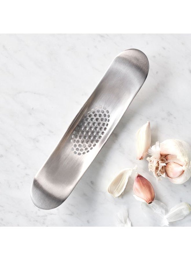 Joseph Joseph Rocker Garlic Crusher Silver 3.81x18.28x2.54centimeter Silver 3.81x18.28x2.54cm  - Image 3