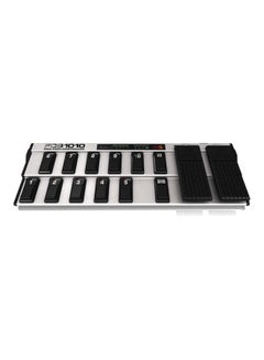 behringer Ultra-Flexible Foot Controller FCB1010 Black  - Image 2