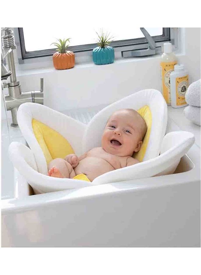 Baby Plastic Flower Sink Bathtub- Up To 3 Months - v1615622384/N45186019A_2