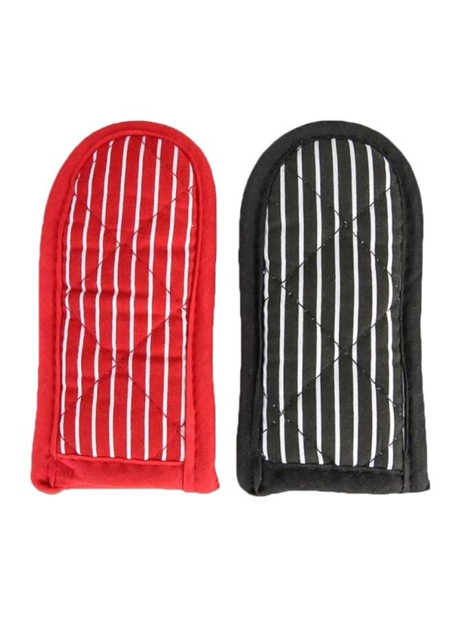 Lodge Pack Of 2 Striped Hot Handle Holder Mitt Black/Red 15x8cm  - Image 1