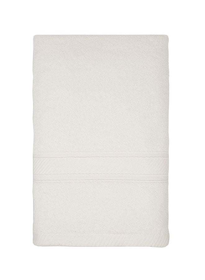 ترايدنت طقم مناشف قطيفة 100% قطن 500 جرام لكل متر مربع مكون من قطعتين أبيض 70x140 سم - Image 1