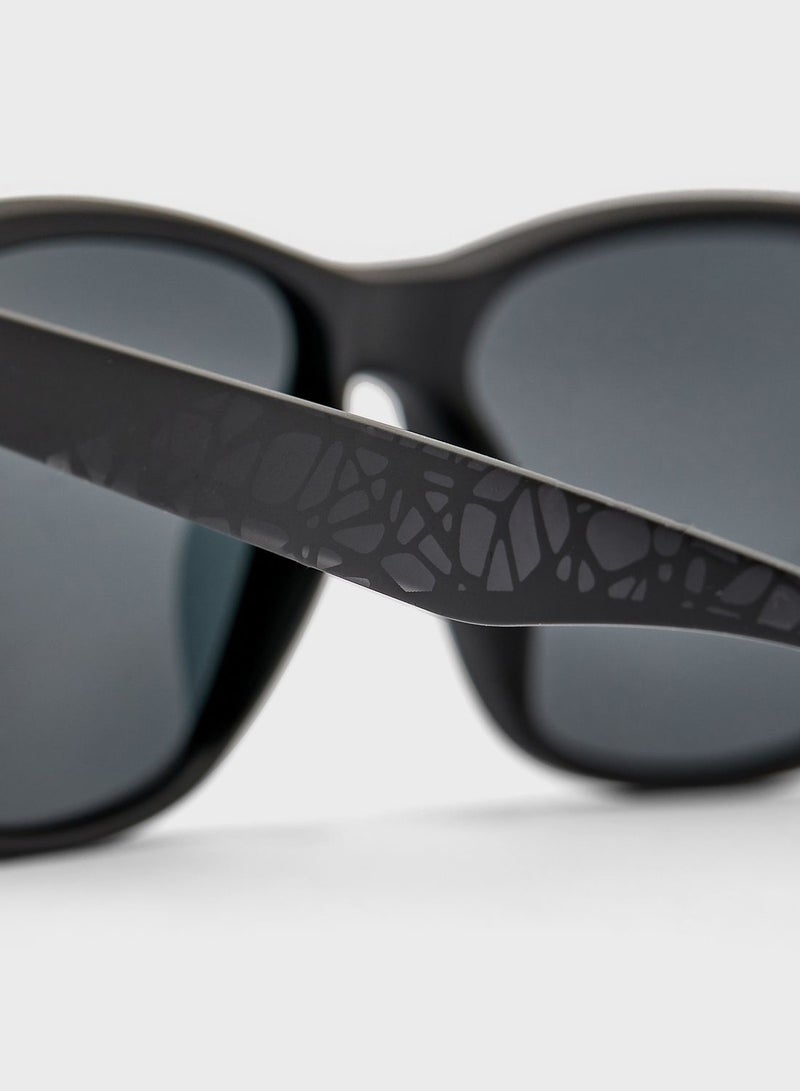 سفنتي فايف نظارة شمسية بإطار وايفارير كامل الحواف وعدسات مستقطبة طراز SS1217 للرجال - Image 3