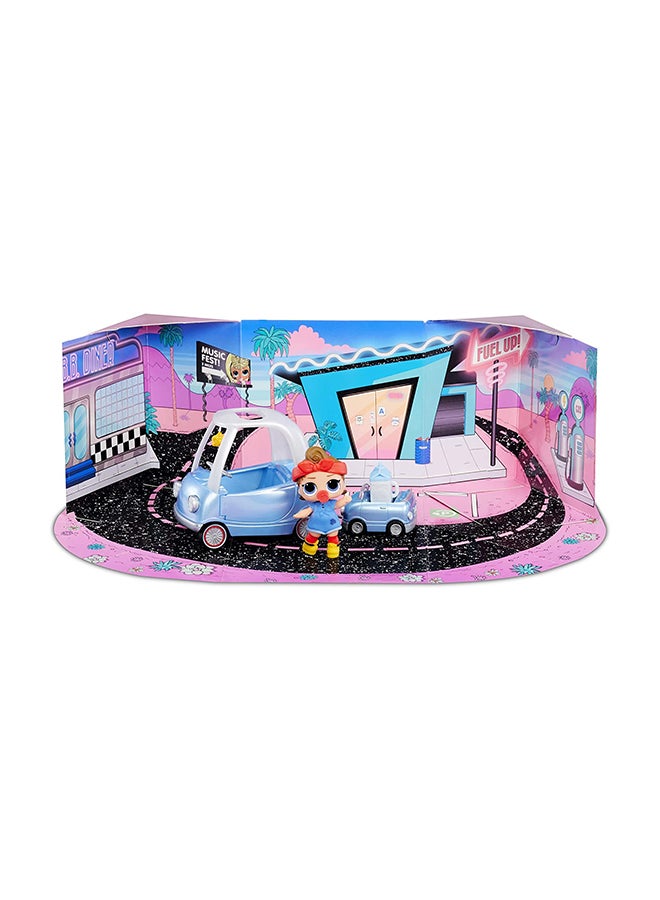 L.O.L. SURPRISE! Furniture Road Trip With Can Do Baby, 10 + Surprises- Exclusive Doll Inside 4x6.25x5.88inch - Image 3