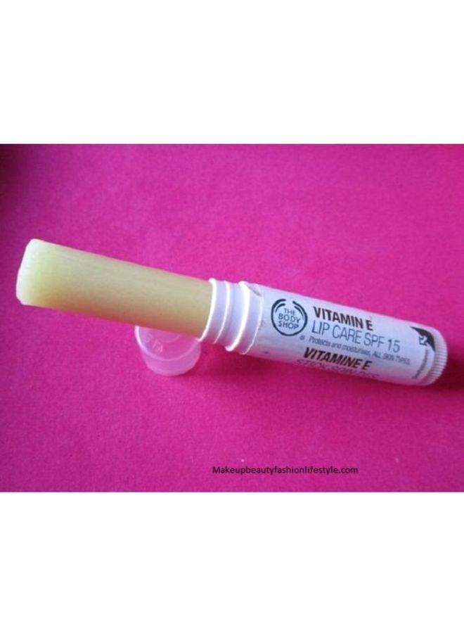 THE BODY SHOP - Vitamin E Lip Care SPF 15 4.2grams - Image 1