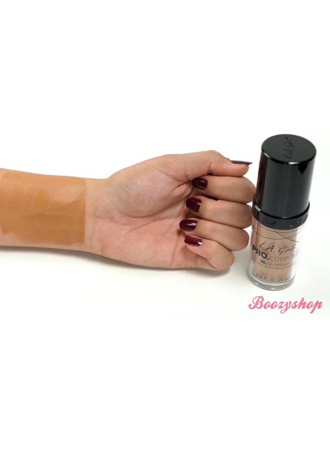 LA Girl - Pro Coverage Illuminating Foundation Warm Caramel - Image 1