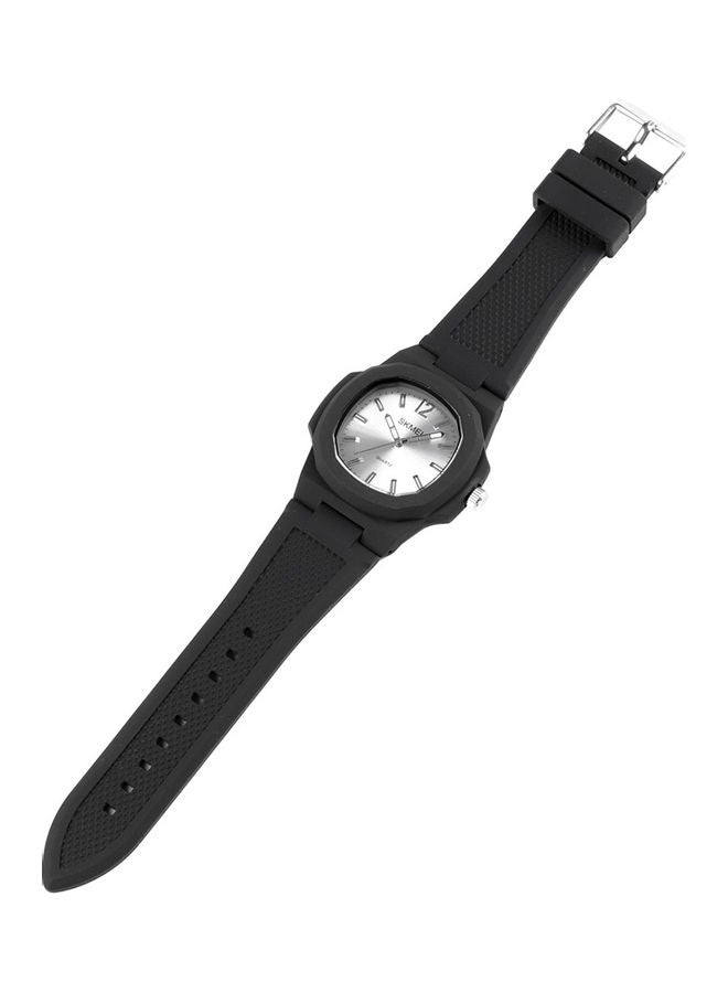 SKMEI Men's Quartz Watch - 49 mm - Black  - Image 3