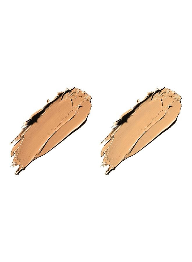 Revlon Colorstay 2-In-1 Compact Makeup And Concealer Natural Tan  - Image 4