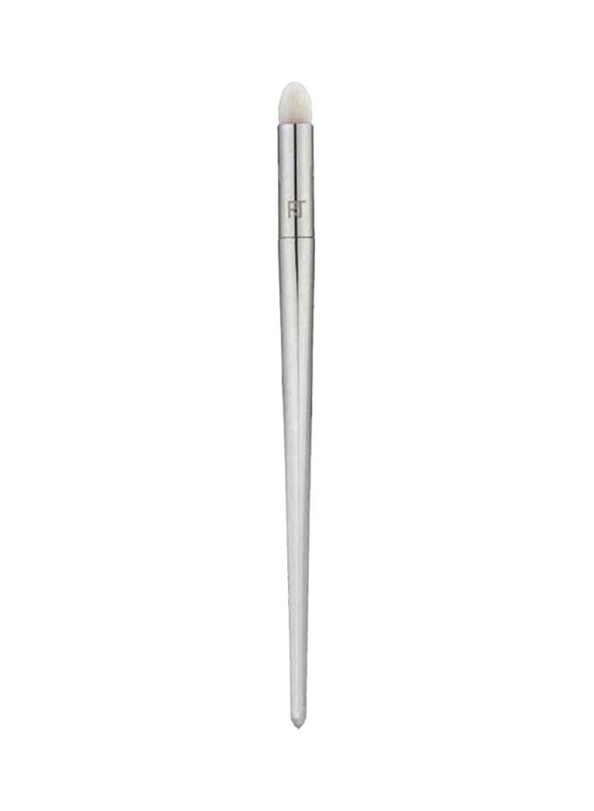 REAL TECHNIQUES Bold Metals 201 Pointed Crease Brush Silver  - Image 1