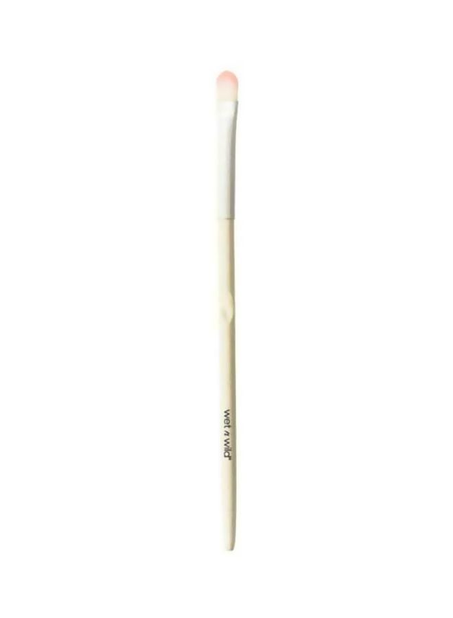 Wet N Wild - Small Concealer Brush White - Image 1