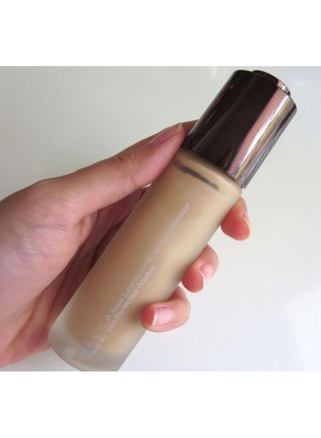 BECCA Aqua Luminous Perfecting Foundation Tan - Image 3