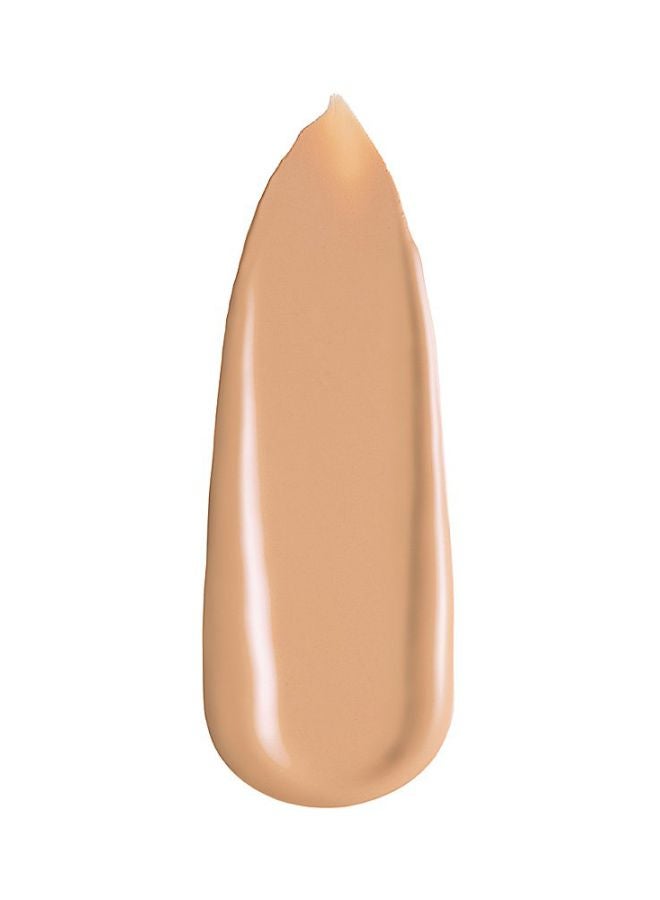 CLINIQUE - Even Better Glow Light Reflecting Makeup SPF15 Bone - Image 1