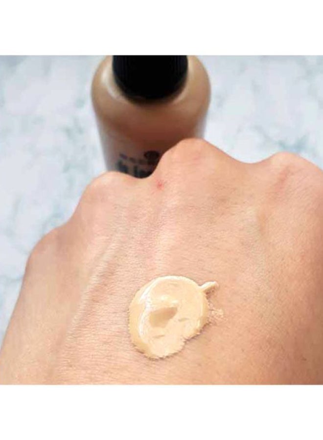Essence - Insta Perfect Liquid Make Up 20 Very Vanilla - Image 1