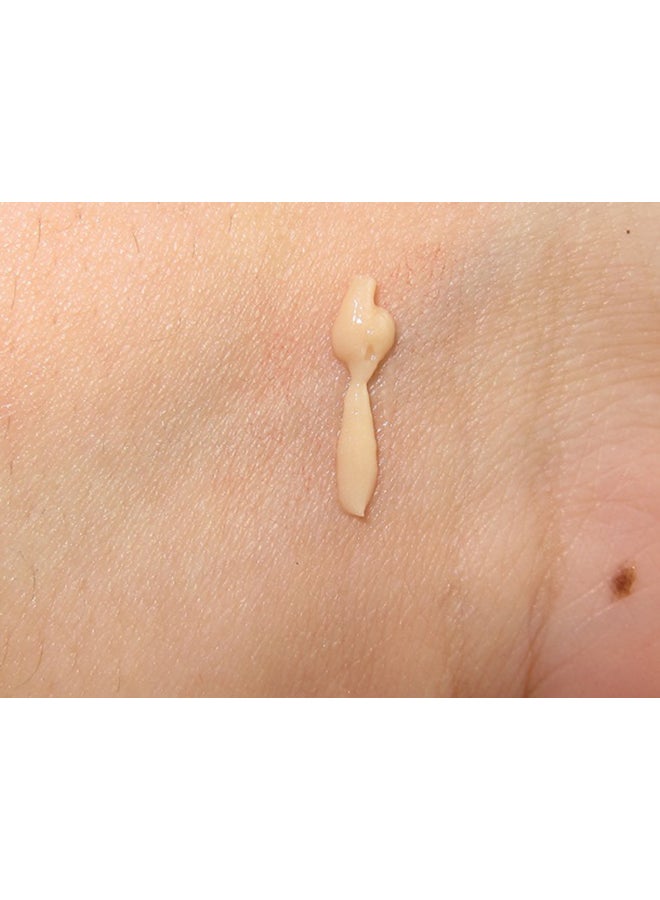 theBalm - Put A Lid On It Eyelid Primer Beige - Image 1
