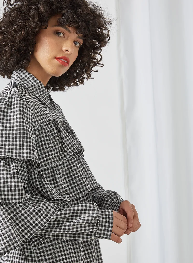 بيسز Gingham Ruffled Shirtdress أبيض زاهٍ/ أسود