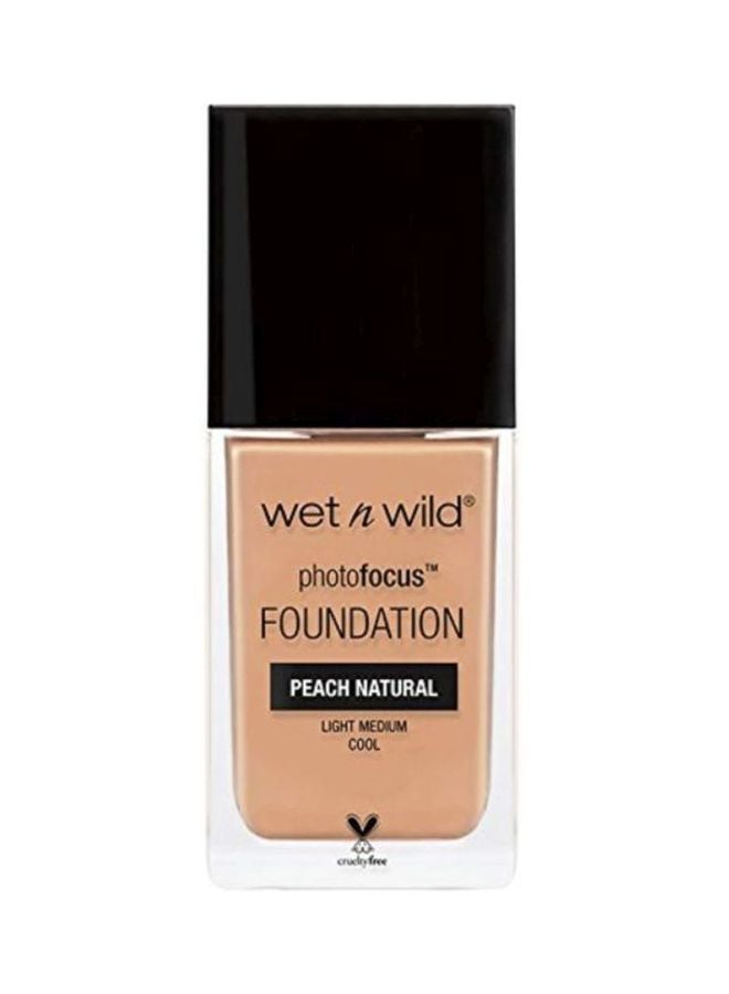 Wet N Wild Photo Focus Liquid Foundation Peach Natural  - Image 1