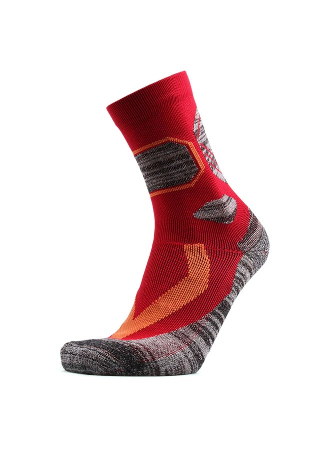 3 Pairs Of Anti Slip Sports Performance Socks Red/Grey  - Image 2
