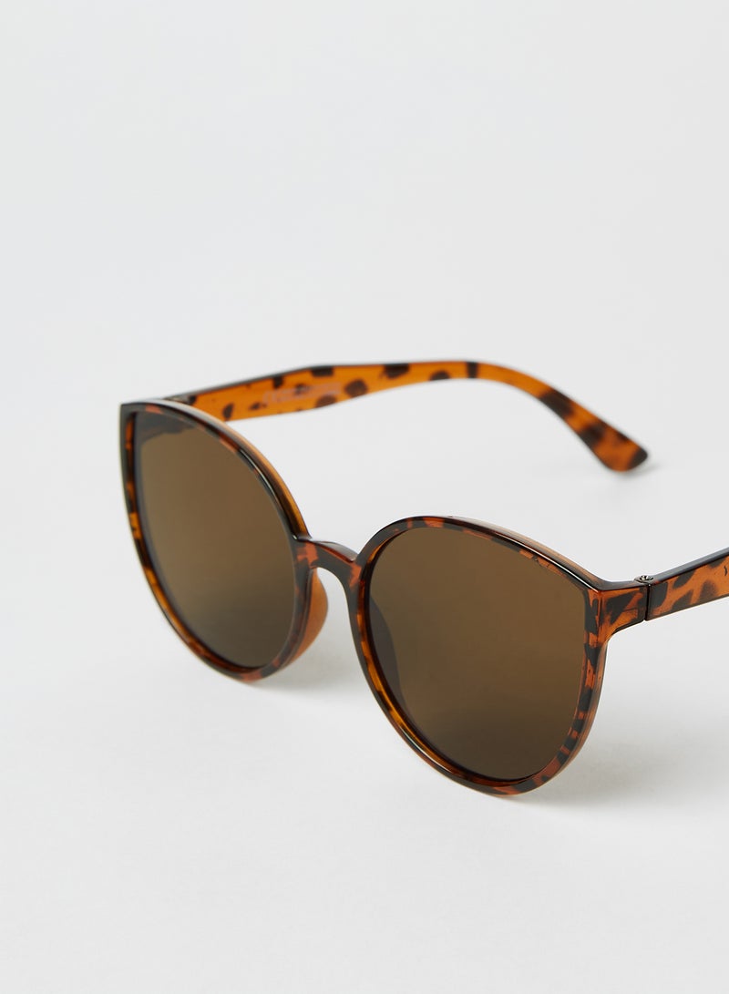 ال سي وايكيكي نظارة شمسية بإطار على شكل عين قطة طراز LCW-9SN621Z8 للنساء - Image 3