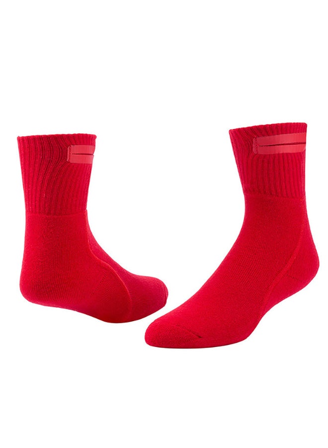 Solid Pattern Mid-Calf Length Sports Socks Red/White - Image 2