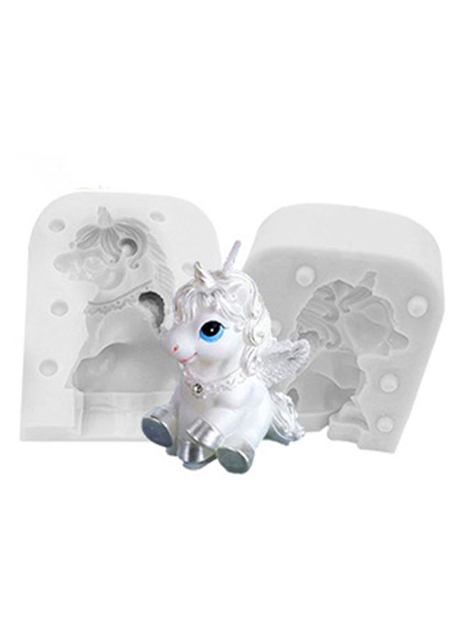 ISank Unicorn Pattern Decorative Baking Mould White 6.5x5.8x2.3cm - Image 1