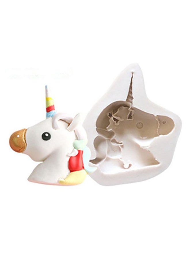 ISank Unicorn Pattern Decorative Baking Mould White 12.4x10.5x0.3cm - Image 1