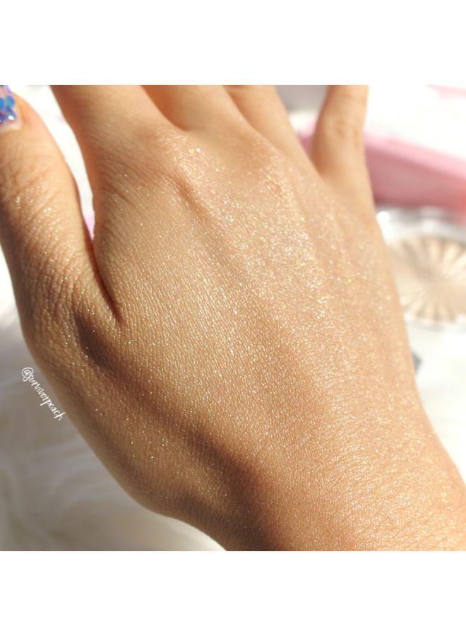 OFRA Rodeo Drive Radiant Setting Spray Gold 240ml - Image 3