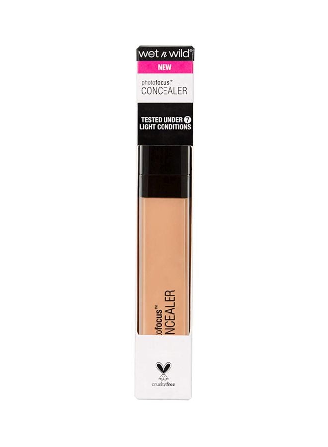 Wet N Wild - Photo Focus Concealer Corrector Liquid Light/Medium Beige Light/Medium Beige - Image 1