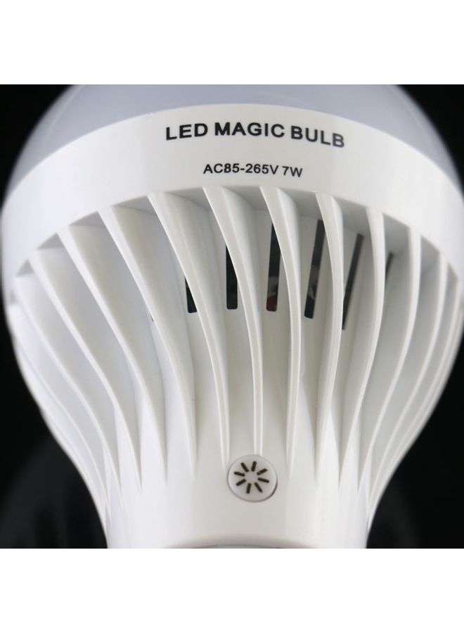 Generic - Rechargeable LED Emergency Bulb with Remote Control White - Image 1