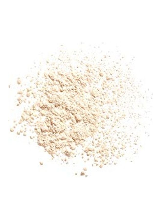 Shiseido Syncro Skin Invisible Silk Loose Powder 01 Radiant - Image 4