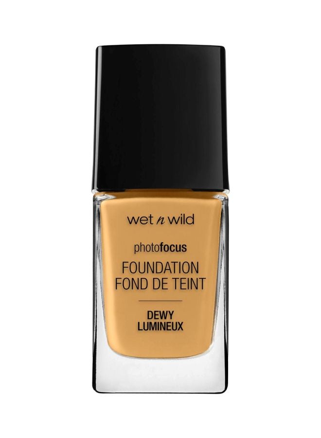 Wet N Wild Photo Focus Dewy Foundation Desert Beige  - Image 1