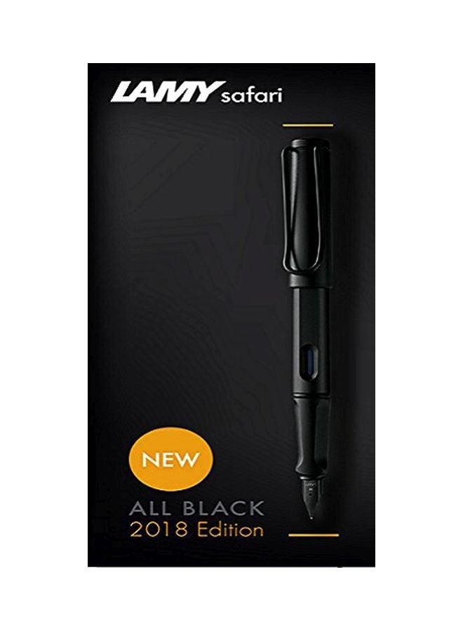 LAMY Safari Medium Nib Fountain Pen Black  - Image 3