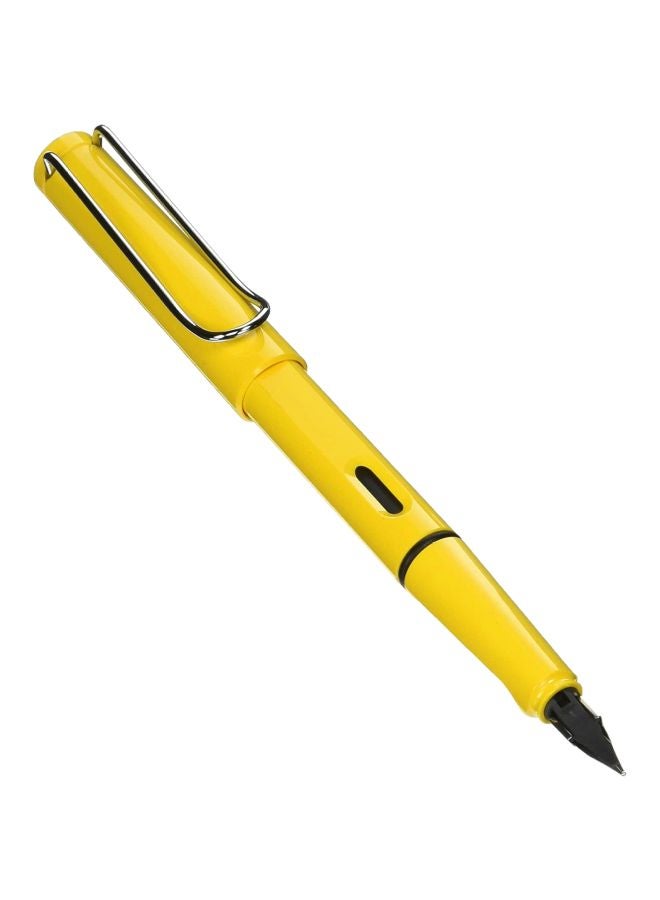 LAMY Safari Extra Fine Nib Fountain Pen Yellow/Silver - Image 2