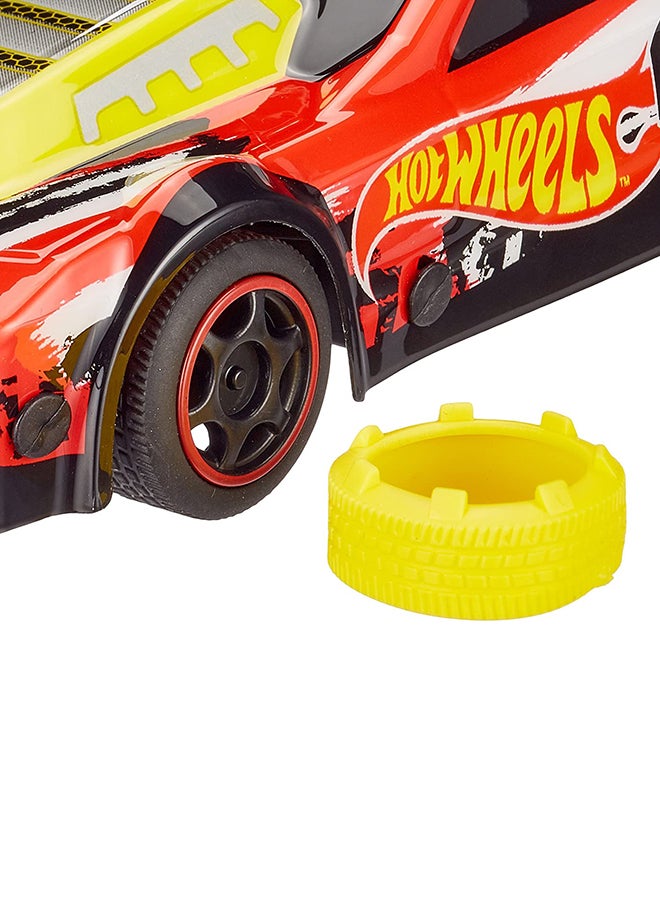 Hot Wheels Mondo Remote Control 1:24 Scale Vehicle – Full Function 8km/h Racing Car with Spare Tires, 3+ Years 17cm – Remote Control Toy for Kids Ages 6+ 17cm - Image 5