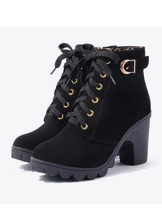 Generic - Heeled Ankle Boots Black - Image 1