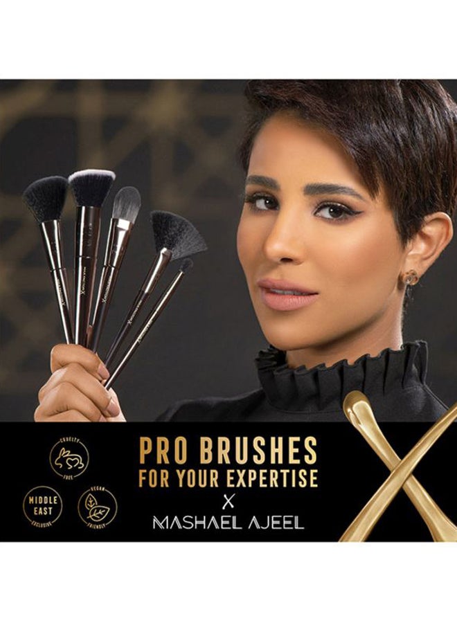Max Factor - Pro Powder & Blush Brush by Mashael Ajeel - F12 - Image 1