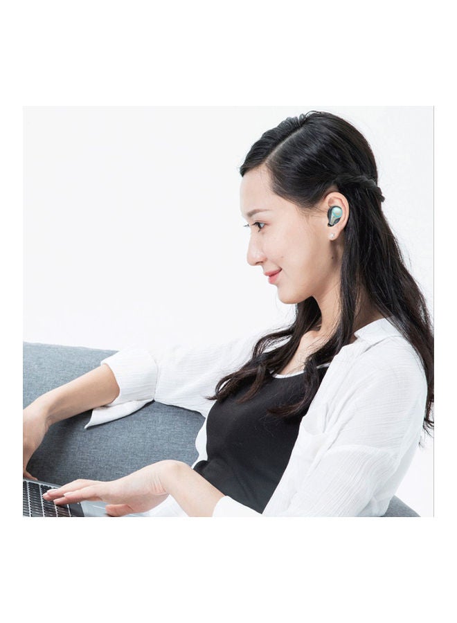 M18 BT 5.1 Waterproof Earbuds with Digital Display Case Black - Image 3