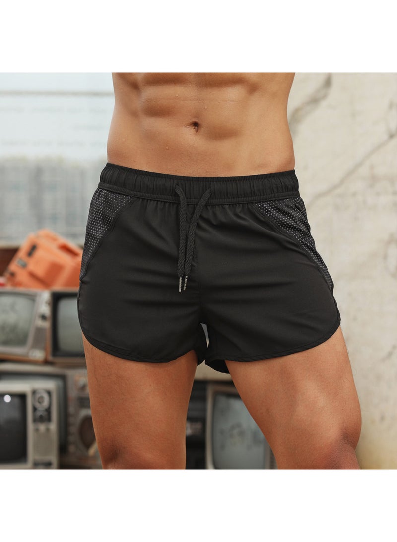 شورت رياضي بجيب وفتحة جانبية وبتصميم جيد التهوية أسود - Image 1