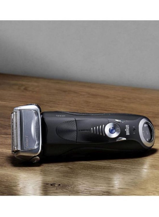 BRAUN Series 7 Shaver - 7840s - Smart Sonic Technology - 4 specialized shaving elements- 8D flex head. Black  - Image 5