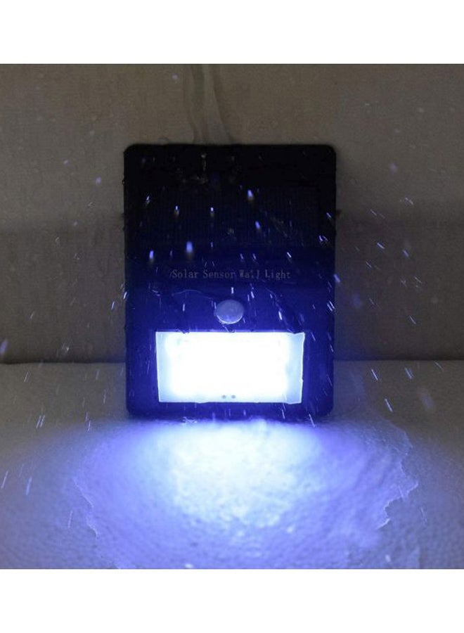 بيوينتي مصباح جداري LED يعمل بالطاقة الشمسية مزود بمستشعر يعمل بالأشعة تحت الحمراء أسود 10x18سم  - Image 4