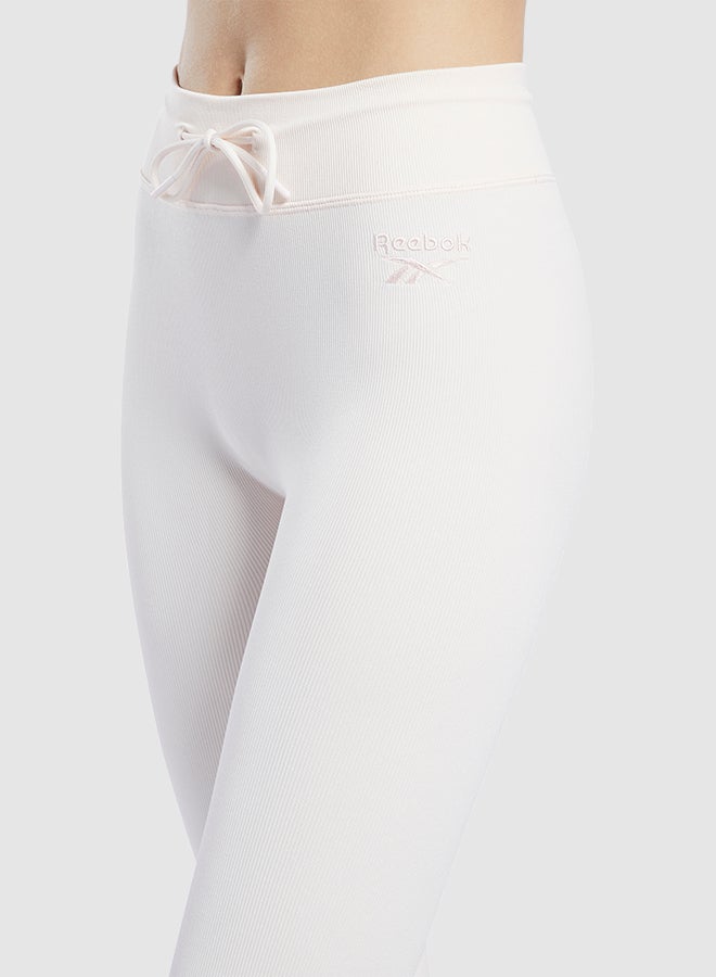Reebok - Wardrobe Essentials Ribbed Leggings CerPink - Image 1