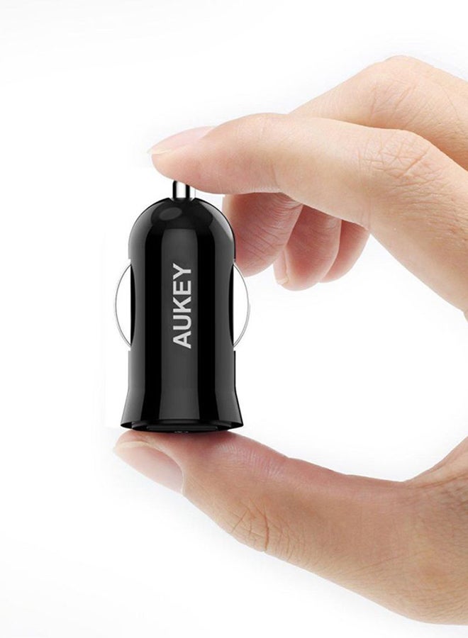 Aukey Universal USB Charger Black/White - Image 3