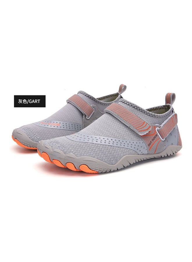 XiuWoo Non-Slip Quick Dry Diving and Snorkeling Shoes 27cm  - Image 1