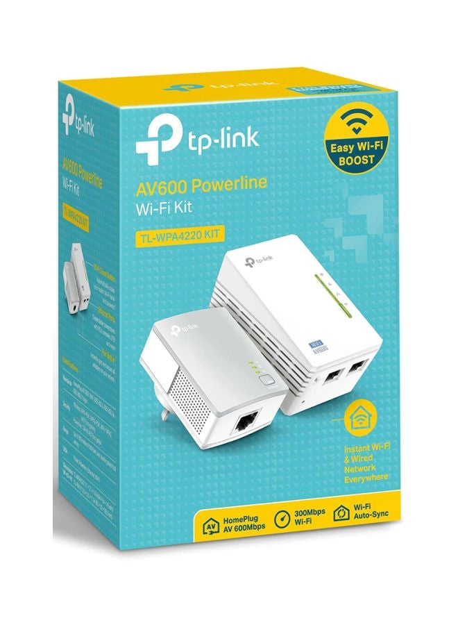 300Mbps AV500 Wi-Fi Powerline Extender Starter Kit TL-WPA4220KIT 300 Mbps White/Grey - v1617377339/N21188697A_3