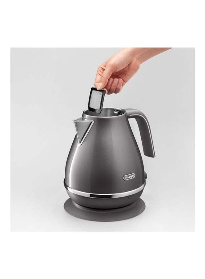 De'Longhi Icona Capitals Grey Vintage Style Kettle, 1.7 L Capacity with Water Level Indicator, 360 Swivel Base, Anti-Slip Feet, Soft Opening Lid, Premium Stainless Steel 1.7 L 3000 W KBOT3001.GY Grey  - Image 5
